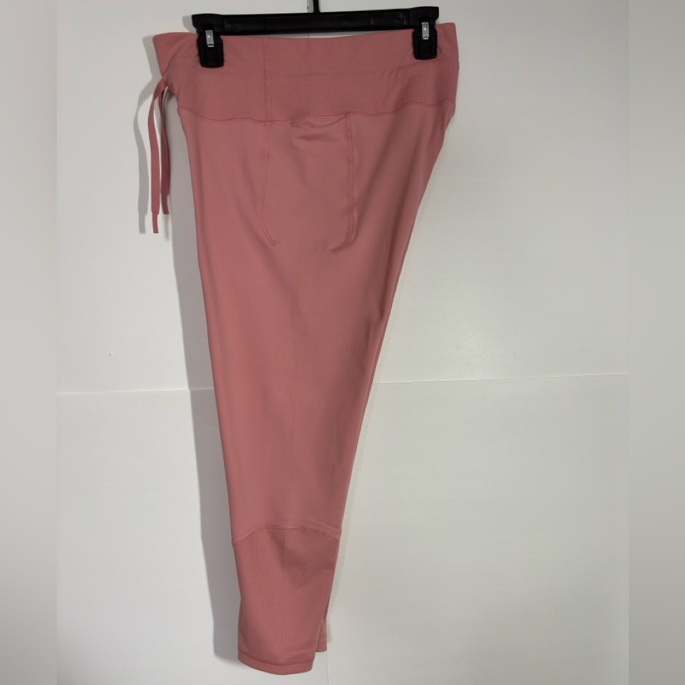 Under Armour Women's Pink Leggings - Picture 9 of 14
